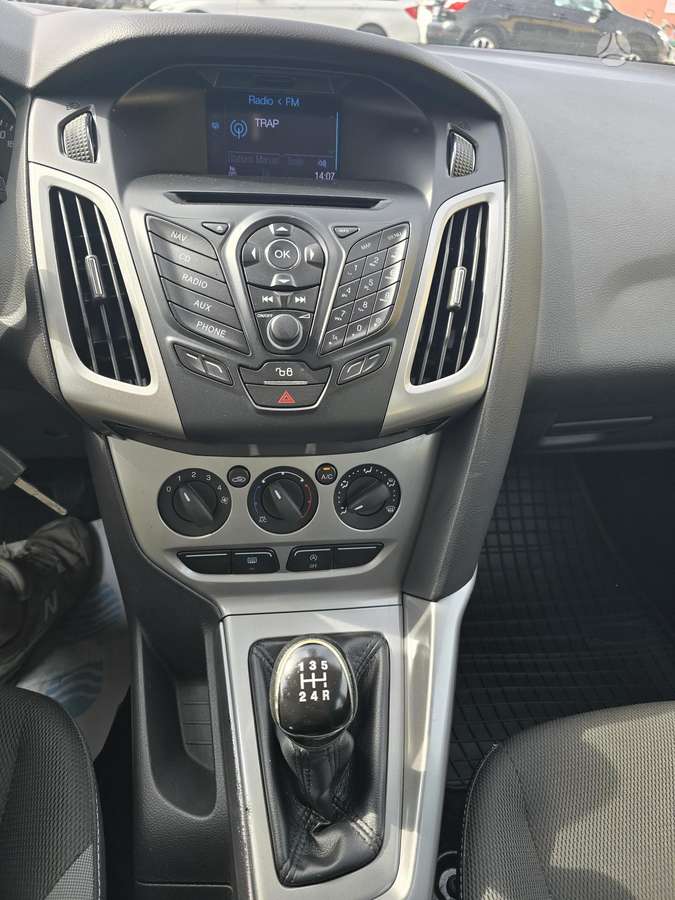 Ford Focus, 1.0 l., Хэтчбек