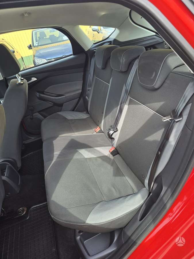 Ford Focus, 1.0 l., hatchback