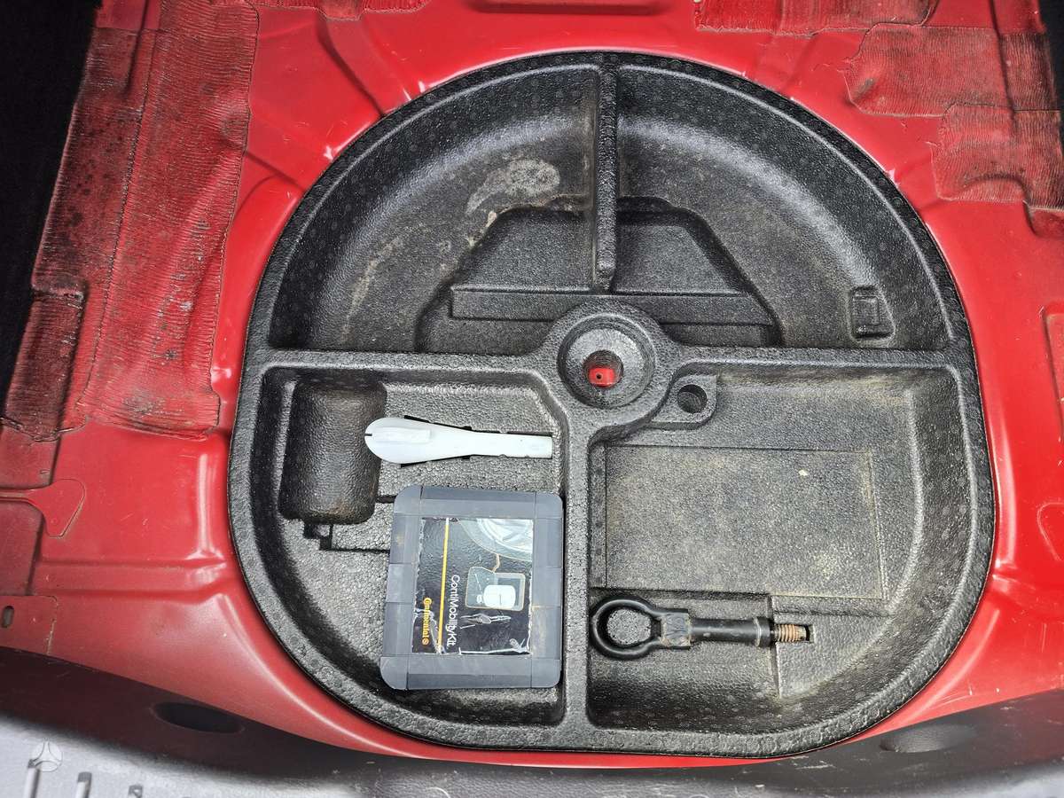 Ford Focus, 1.0 l., Хэтчбек