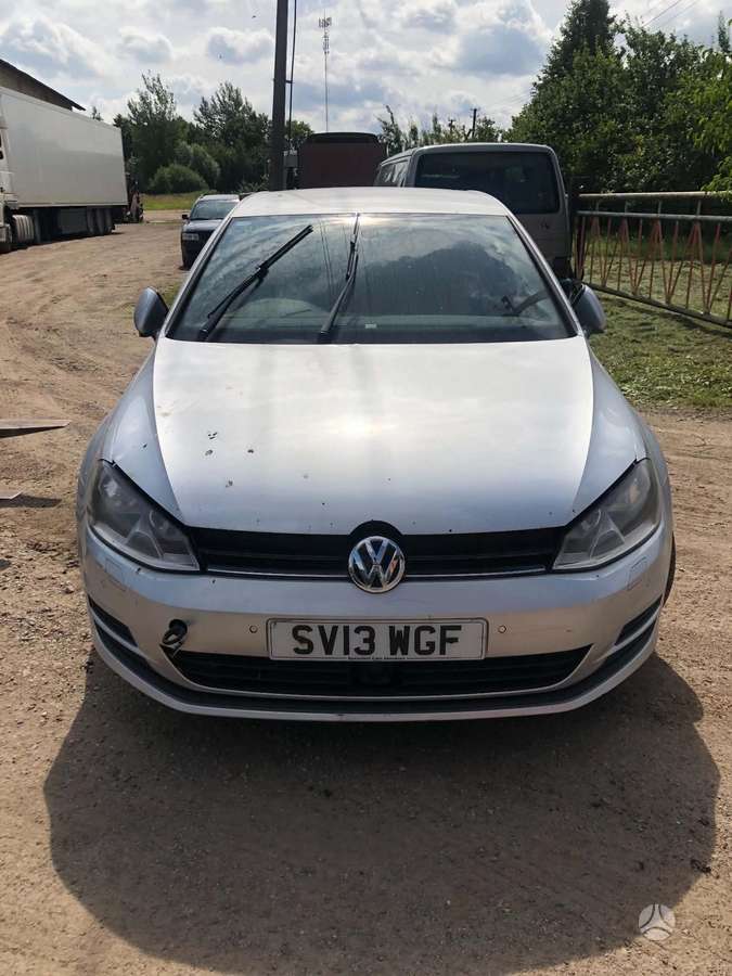 Volkswagen Golf Dalimis