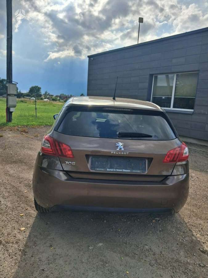 Peugeot 308, 1.6 l., hatchback