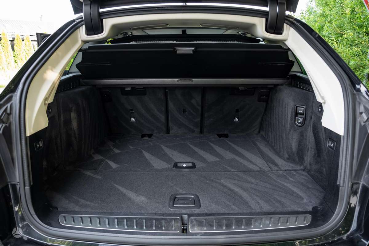 BMW 520, 2.0 l., wagon
