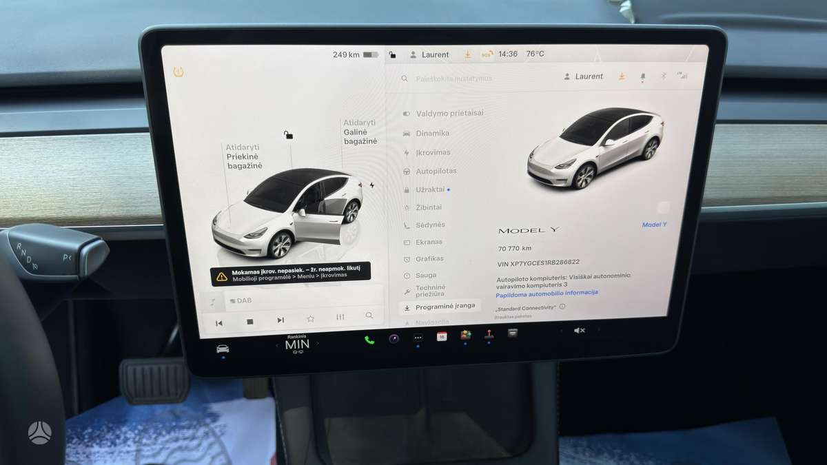 Tesla Model Y, 60 kWh, hatchback