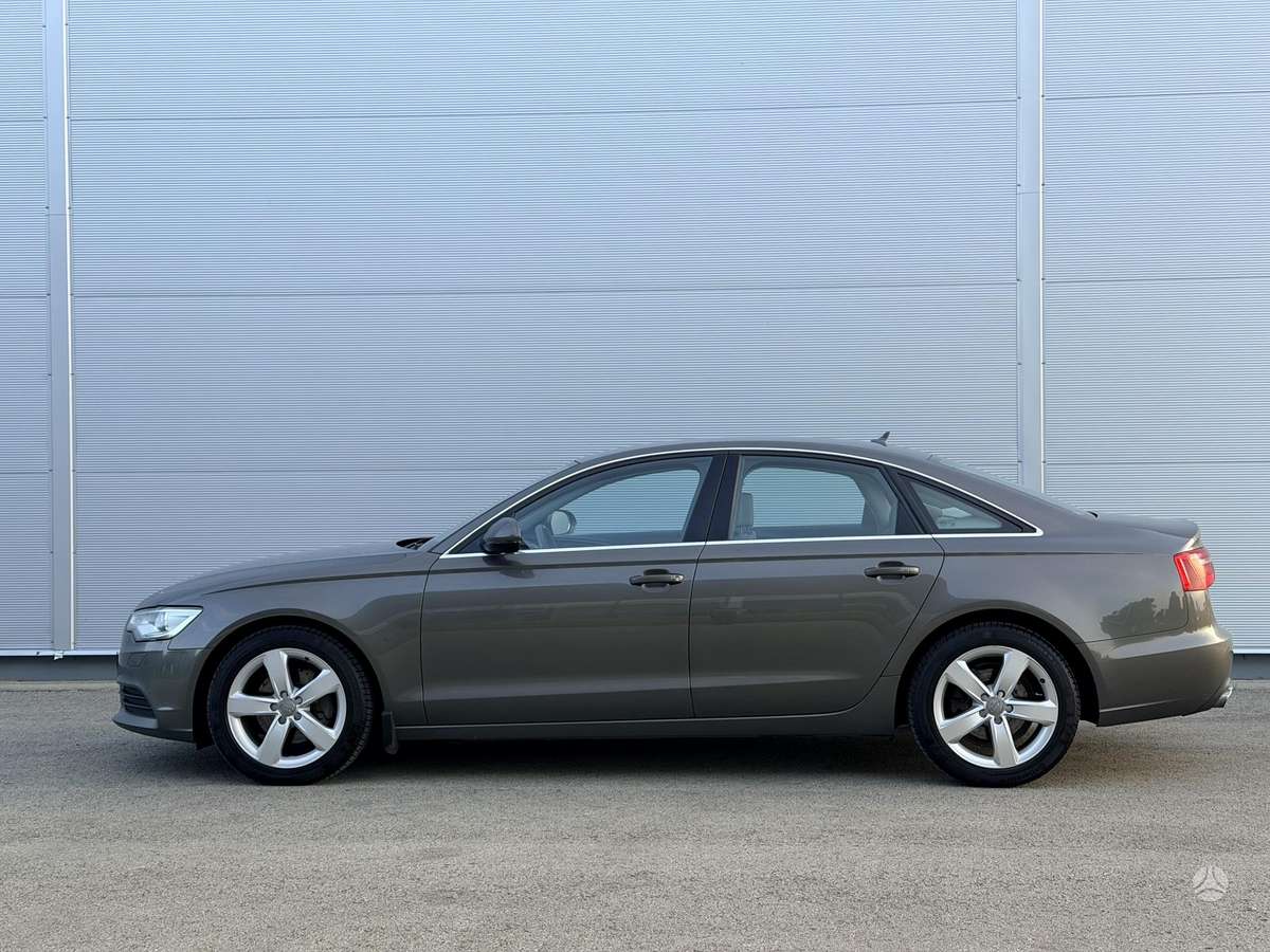 Audi A6, 2.0 l., sedanas