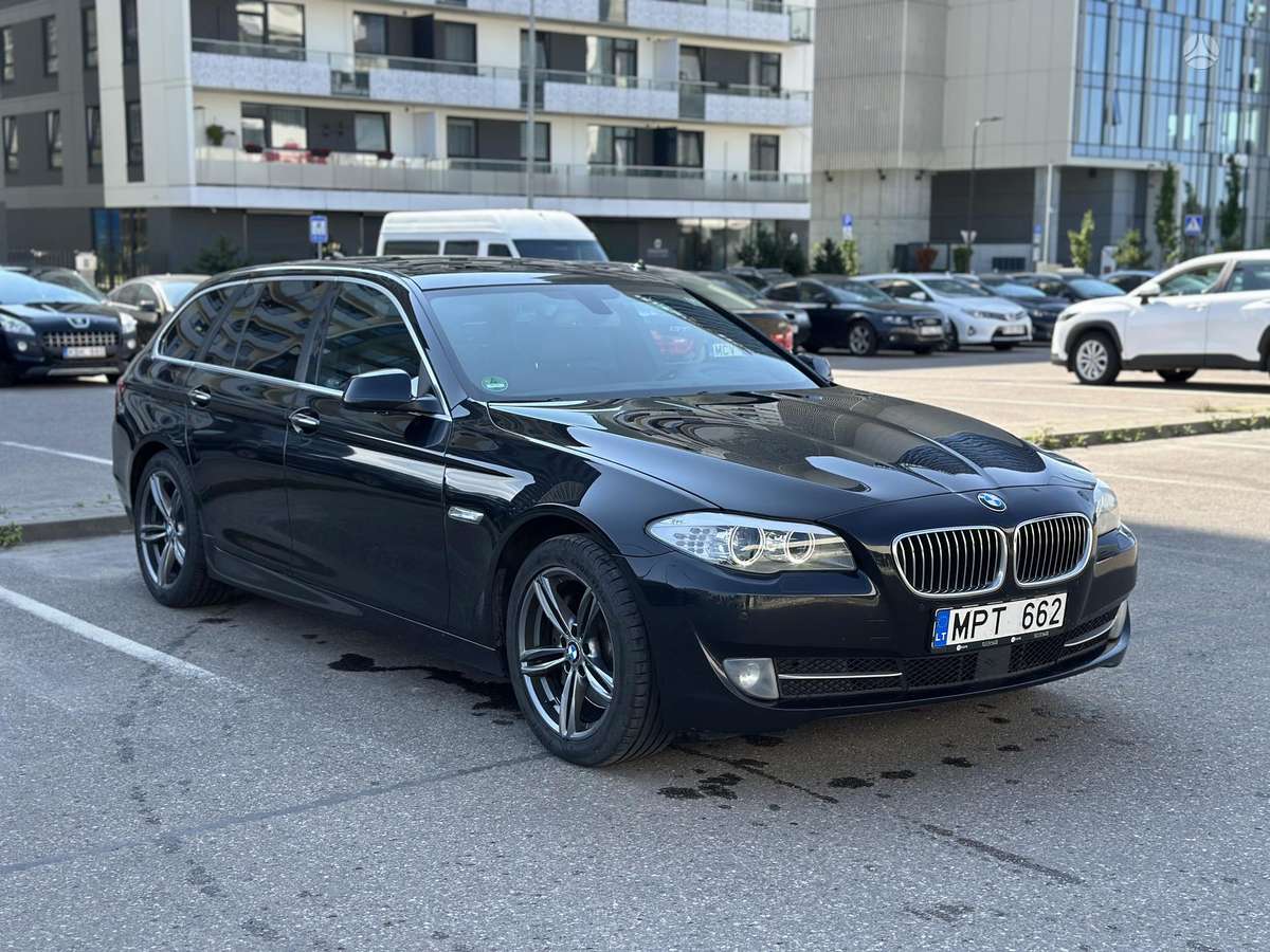 BMW 525, 2.0 l., Универсал