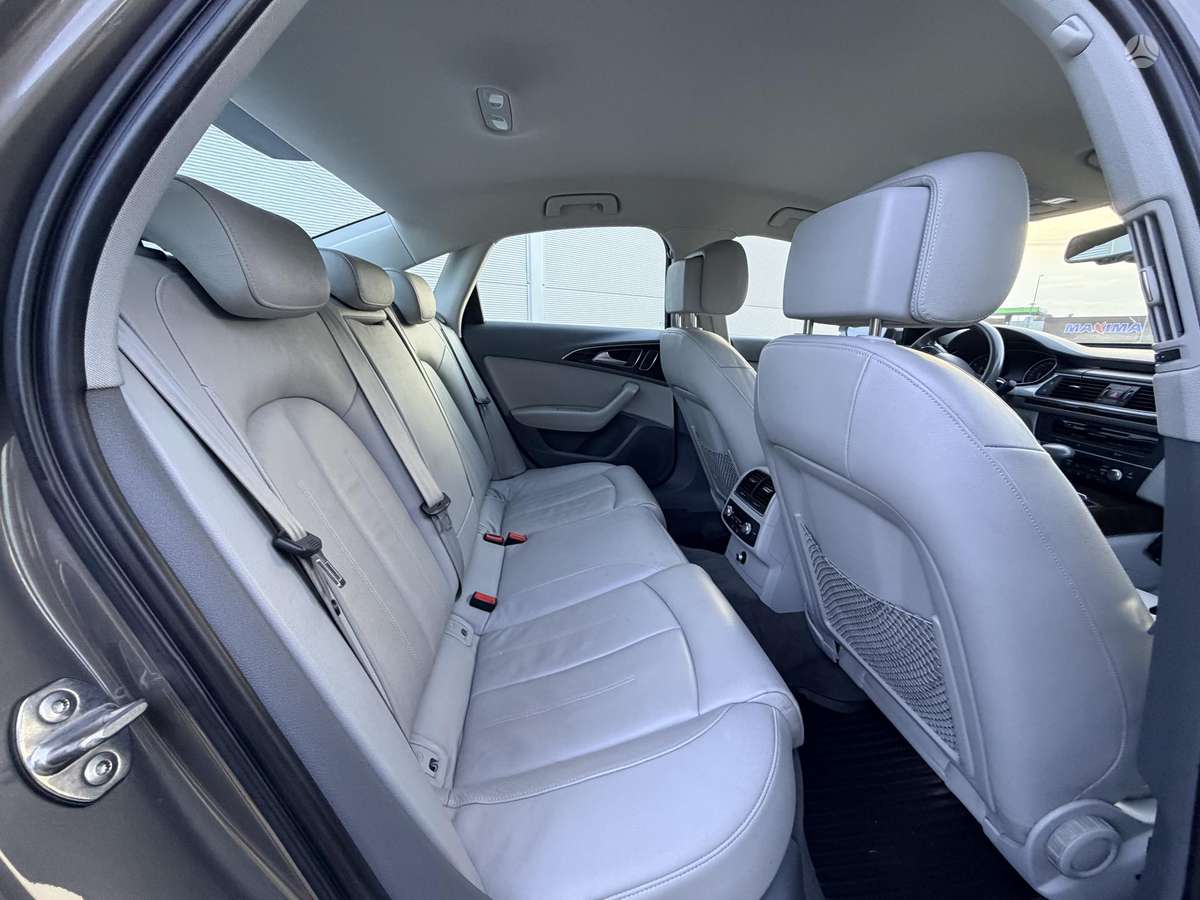 Audi A6, 2.0 l., Седан
