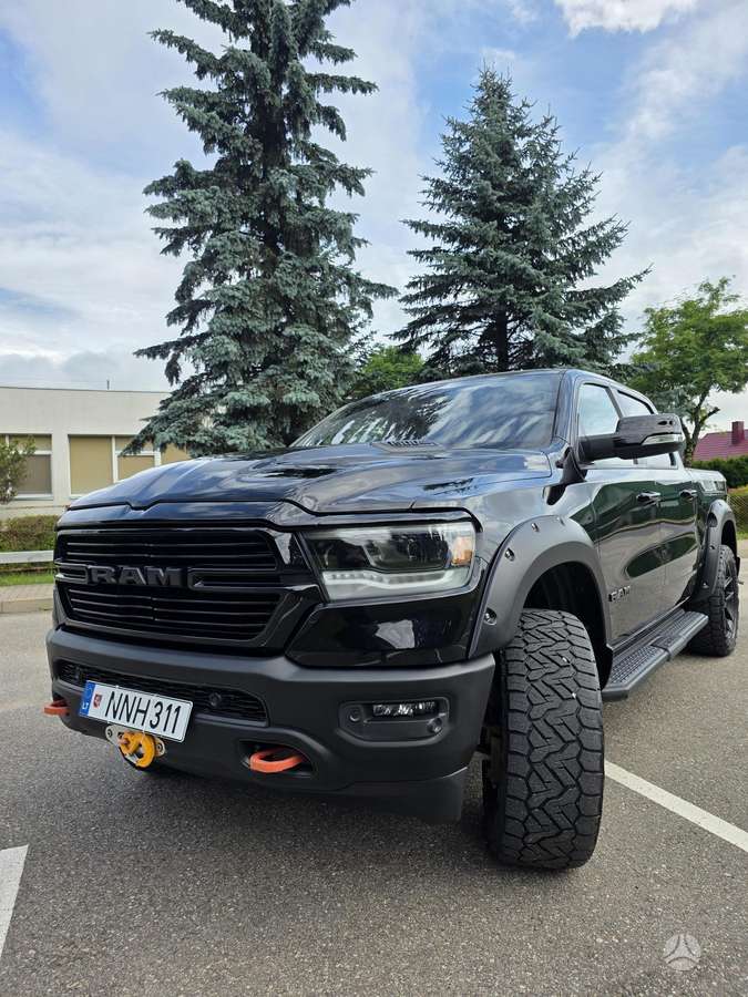RAM 1500, 5.7 l., pick-up