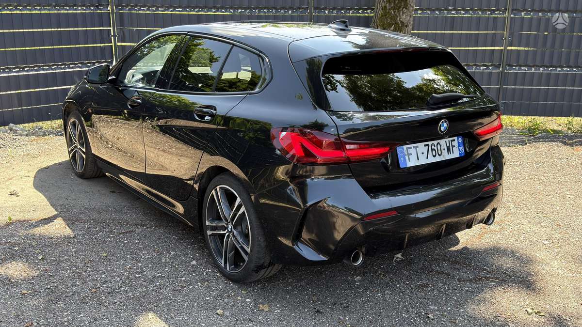BMW 118, 2.0 l., hatchback