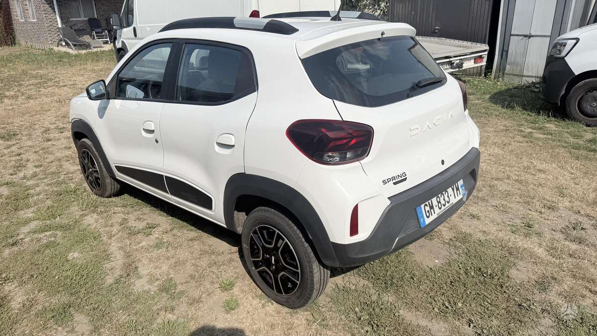 Dacia Spring, hatchback