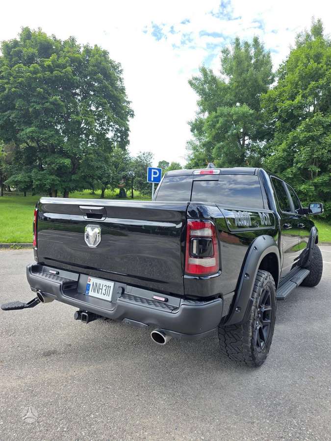 RAM 1500, 5.7 l., Пикап