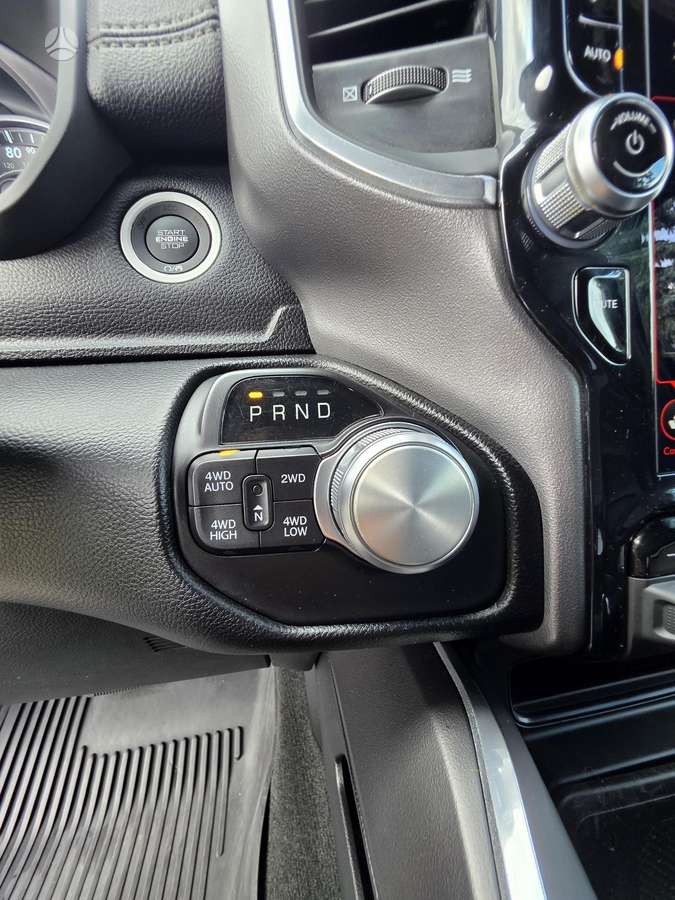 RAM 1500, 5.7 l., pick-up