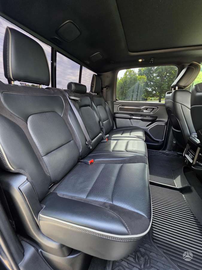 RAM 1500, 5.7 l., pick-up