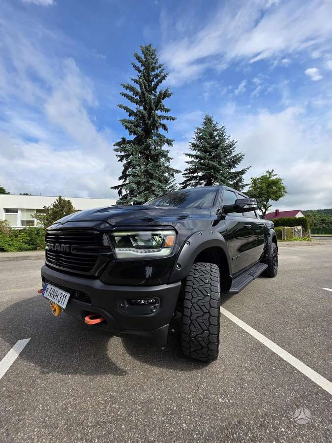 RAM 1500, 5.7 l., pick-up