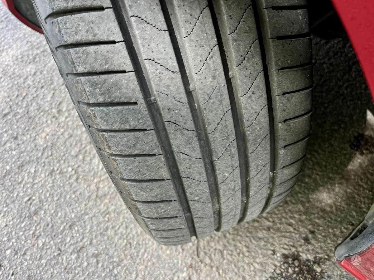 Citroen C4, 1.6 l., hatchback