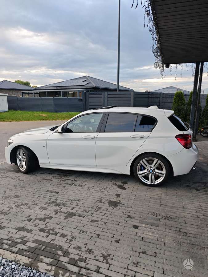 BMW 125, 2.0 l., Хэтчбек