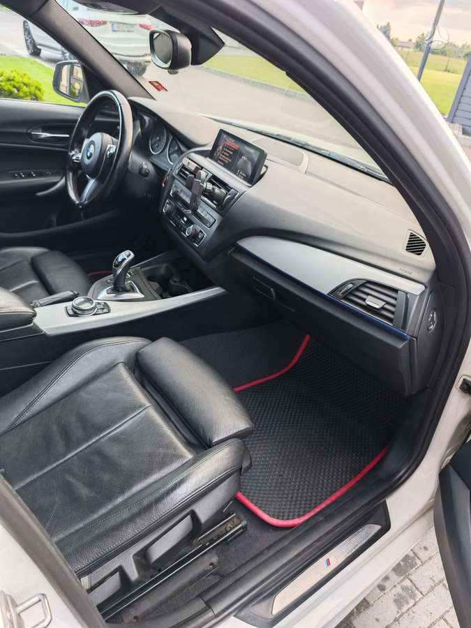 BMW 125, 2.0 l., Хэтчбек