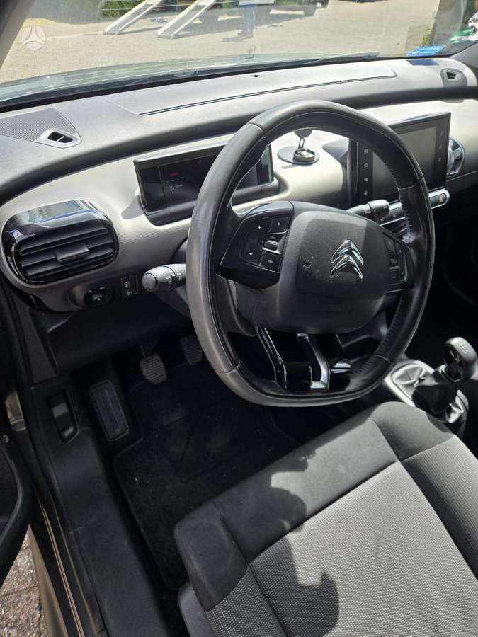 Citroen C4 Cactus, 1.6 l., hatchback