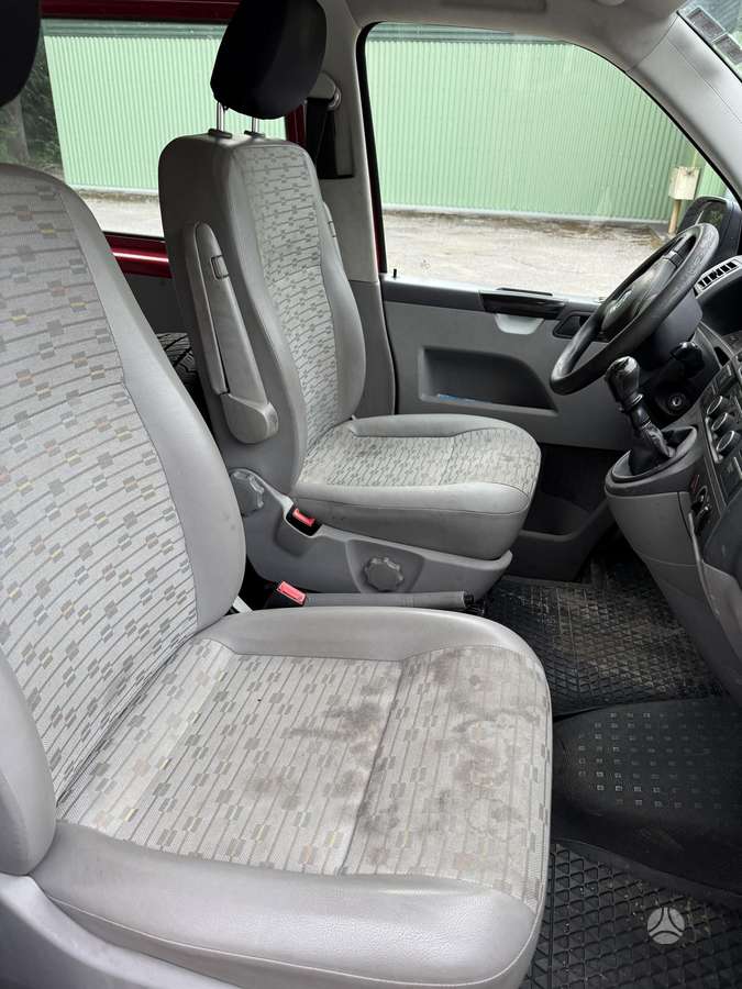 Volkswagen Transporter - 12