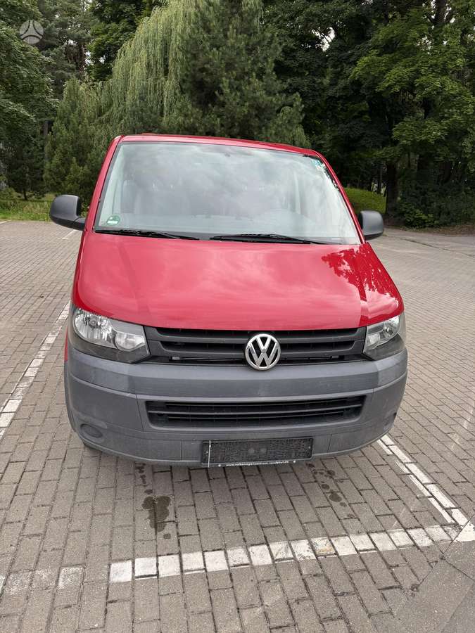 Volkswagen Transporter - 2