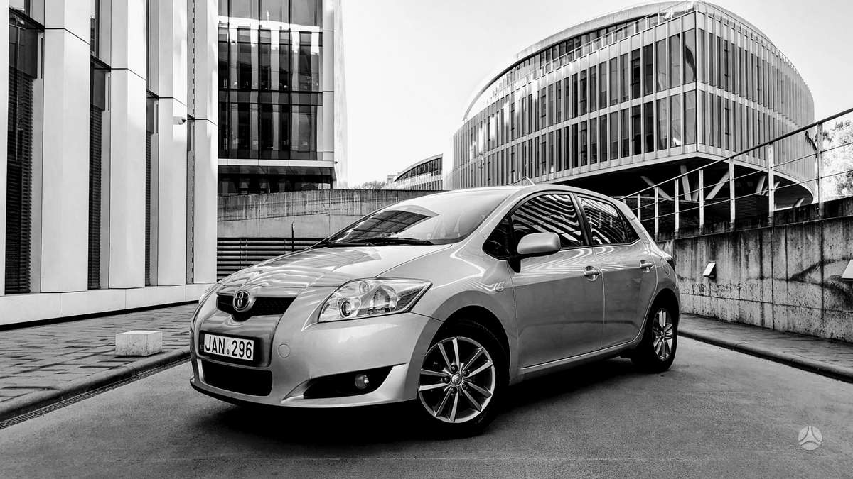 Toyota Auris, 1.6 l., hatchback