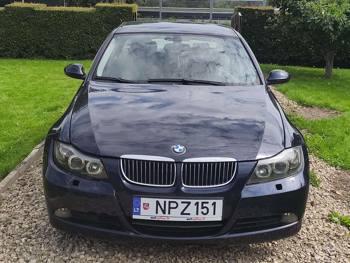 BMW 325, 2.5 l., Седан