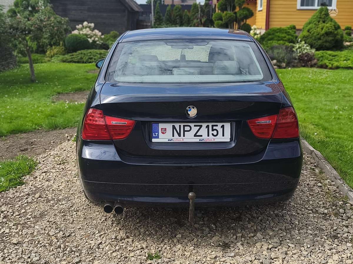 BMW 325, 2.5 l., Седан