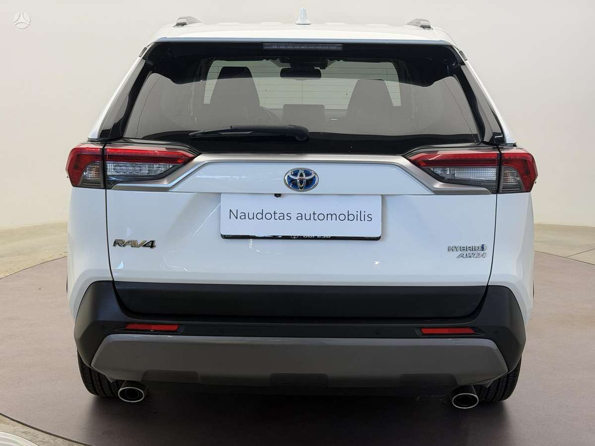 Toyota RAV4 - 5