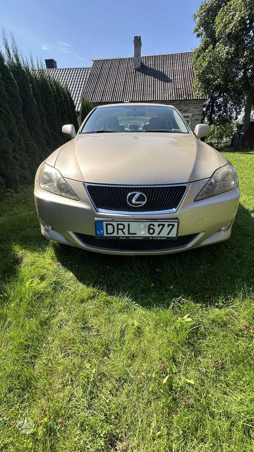 Lexus IS 220, 2.2 l., Седан