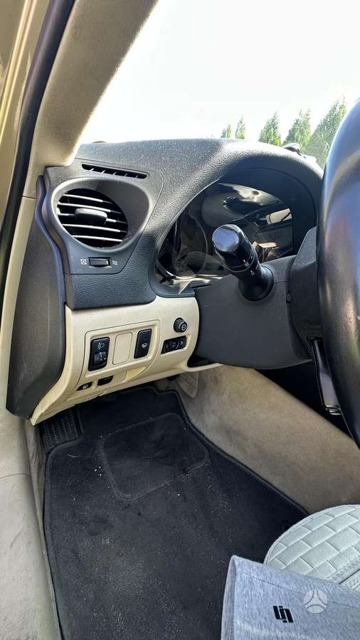 Lexus IS 220, 2.2 l., Седан