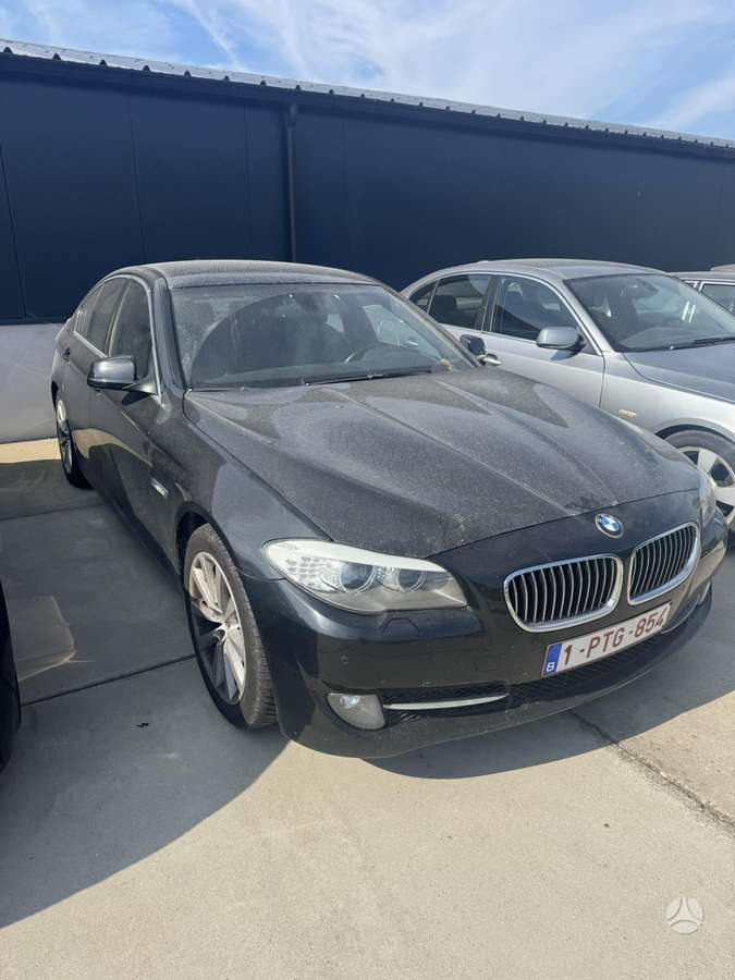 BMW 520, 2.0 l., Седан