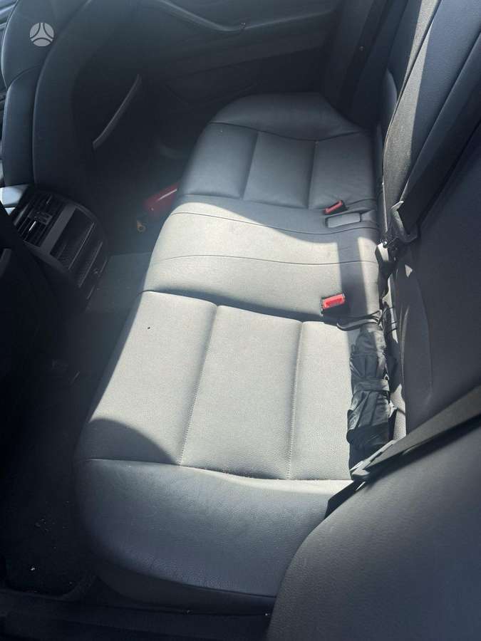BMW 520, 2.0 l., Седан