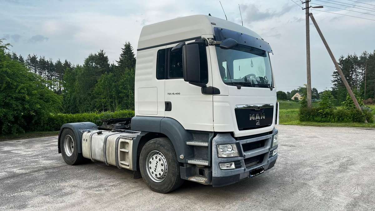 MAN 18.400, double sleeper