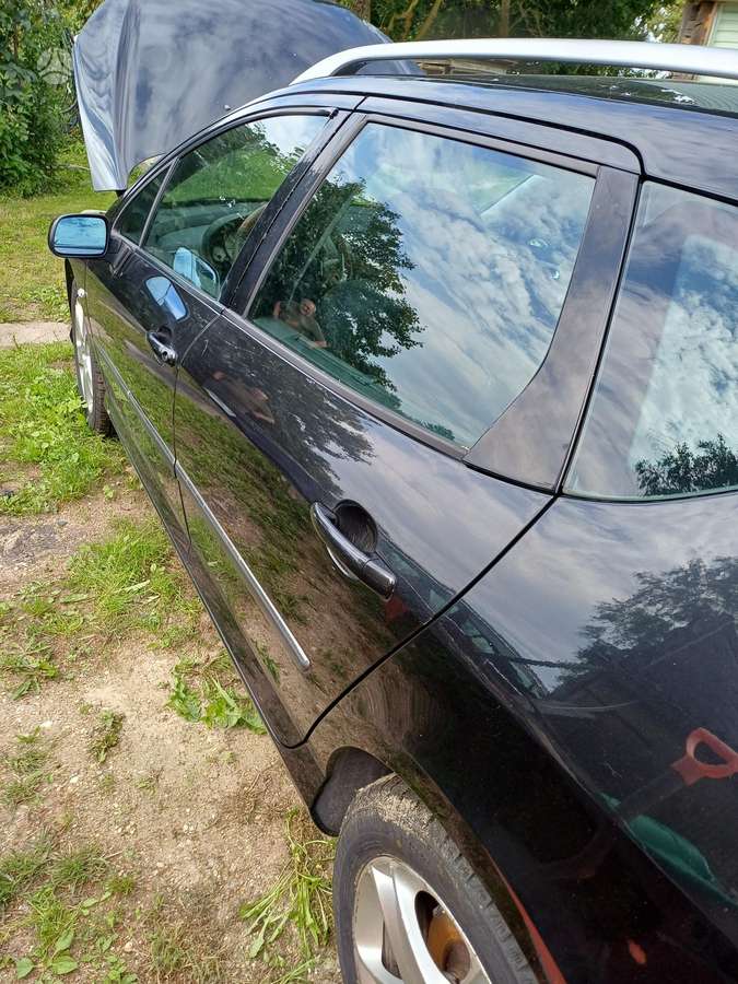 Peugeot 407 - 8