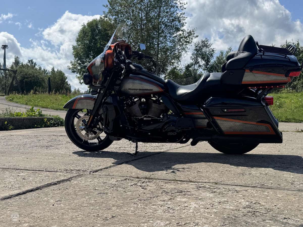 Harley-Davidson FLHTK 1868cc, чопперы / круизеры / custom