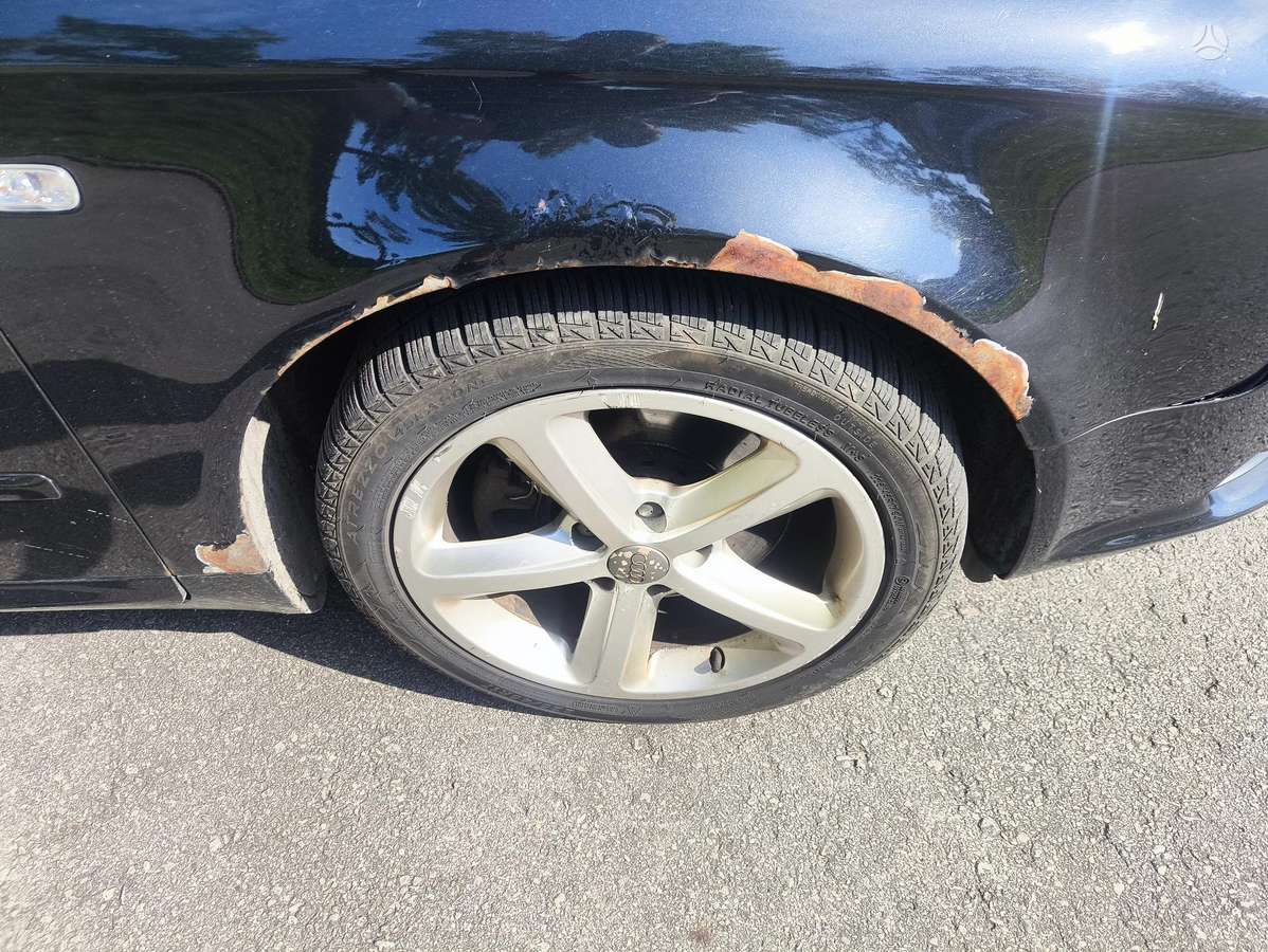 Audi A4, 2.0 l., universalas