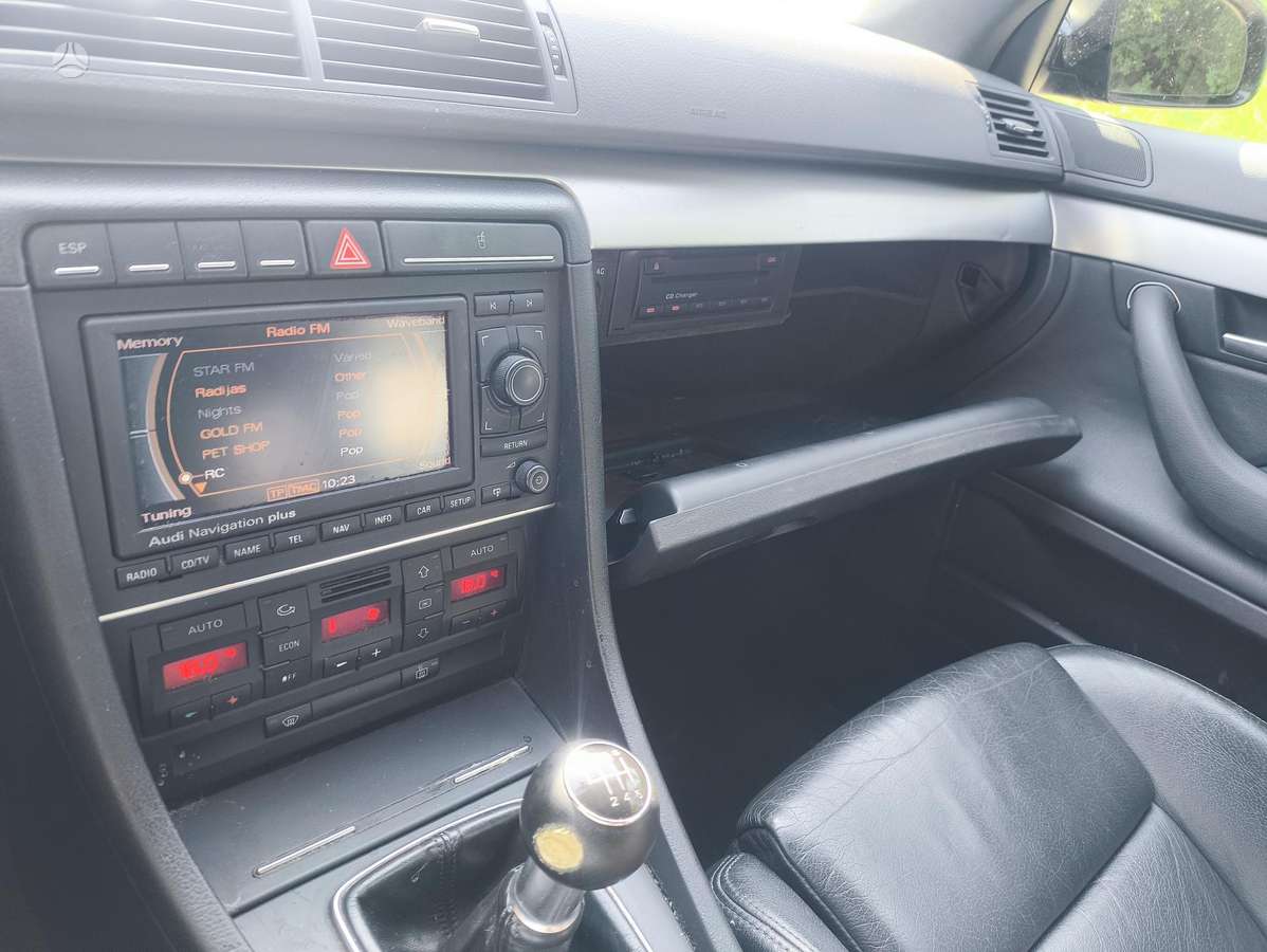 Audi A4, 2.0 l., universalas