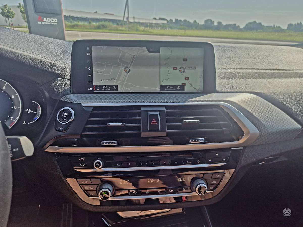 BMW X3, 2.0 l., off-road / crossover