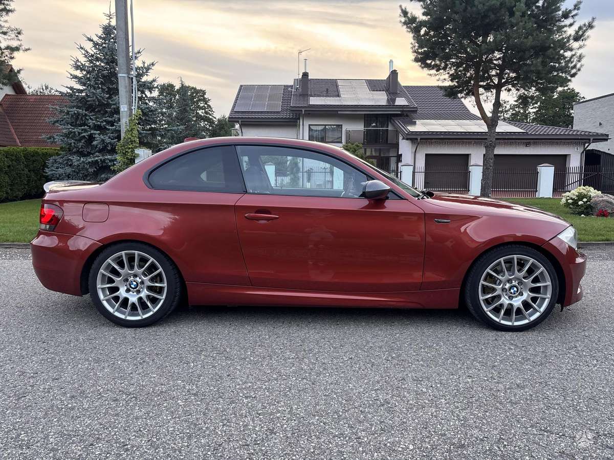 BMW 123, 2.0 l., Купе (coupe)