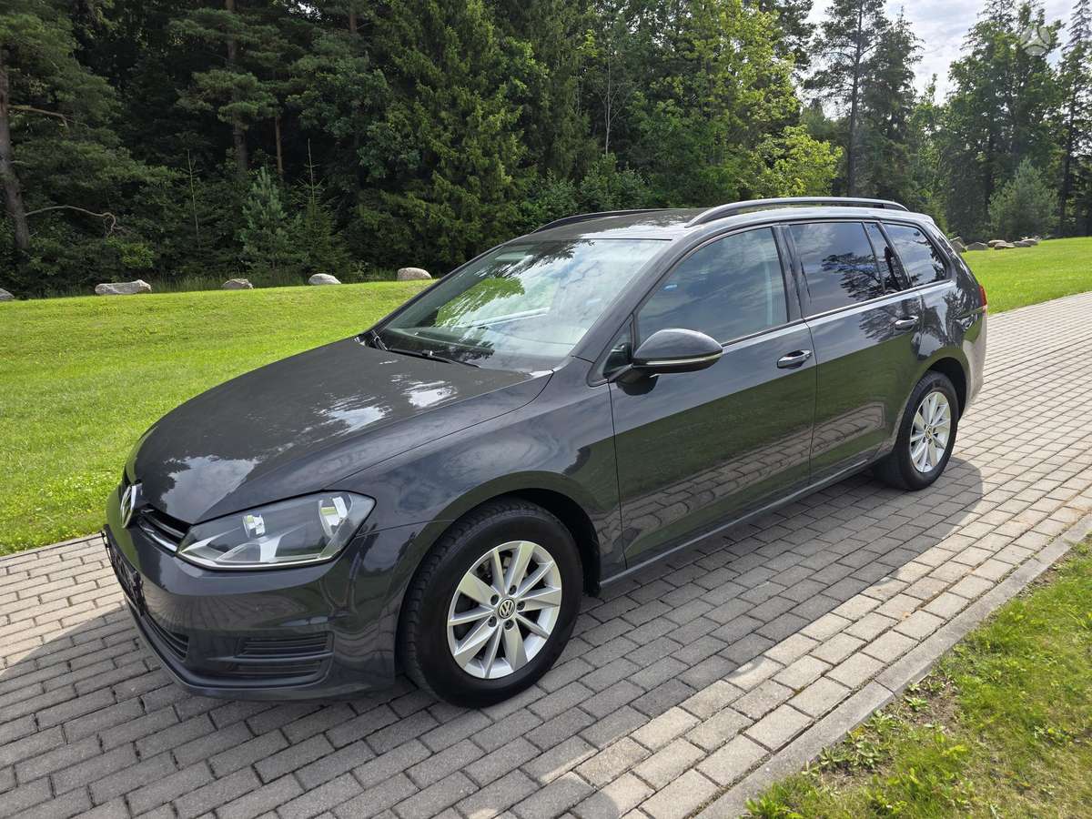 Volkswagen Golf - 7