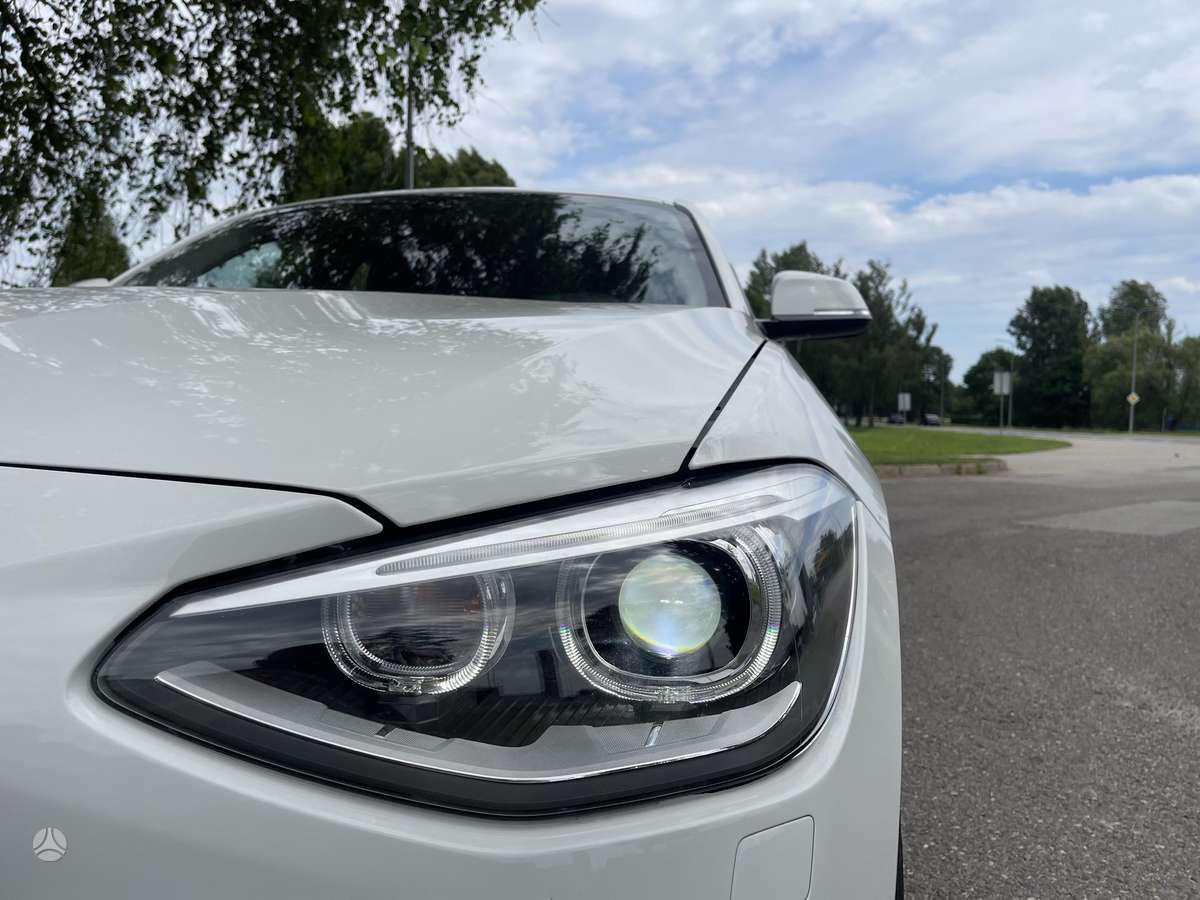 BMW 118, 2.0 l., Хэтчбек
