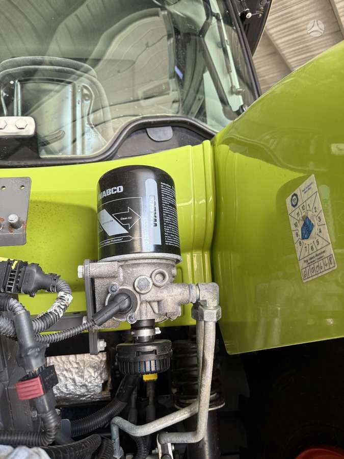 Claas Axion 830 CMATIC, tractors