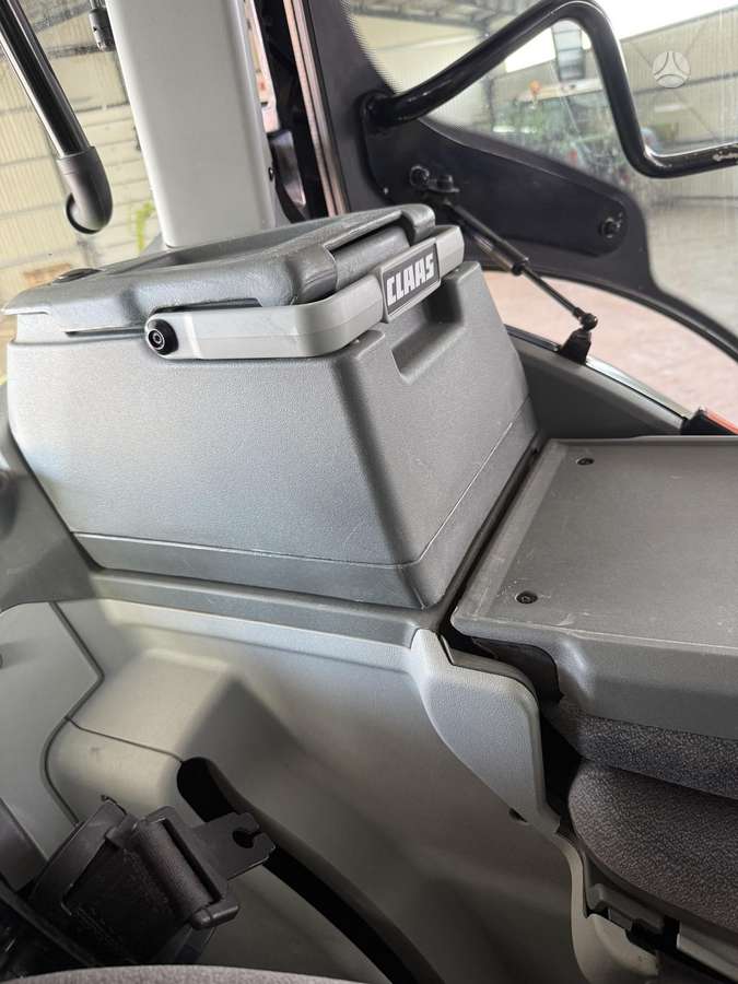 Claas Axion 830 CMATIC, тракторы