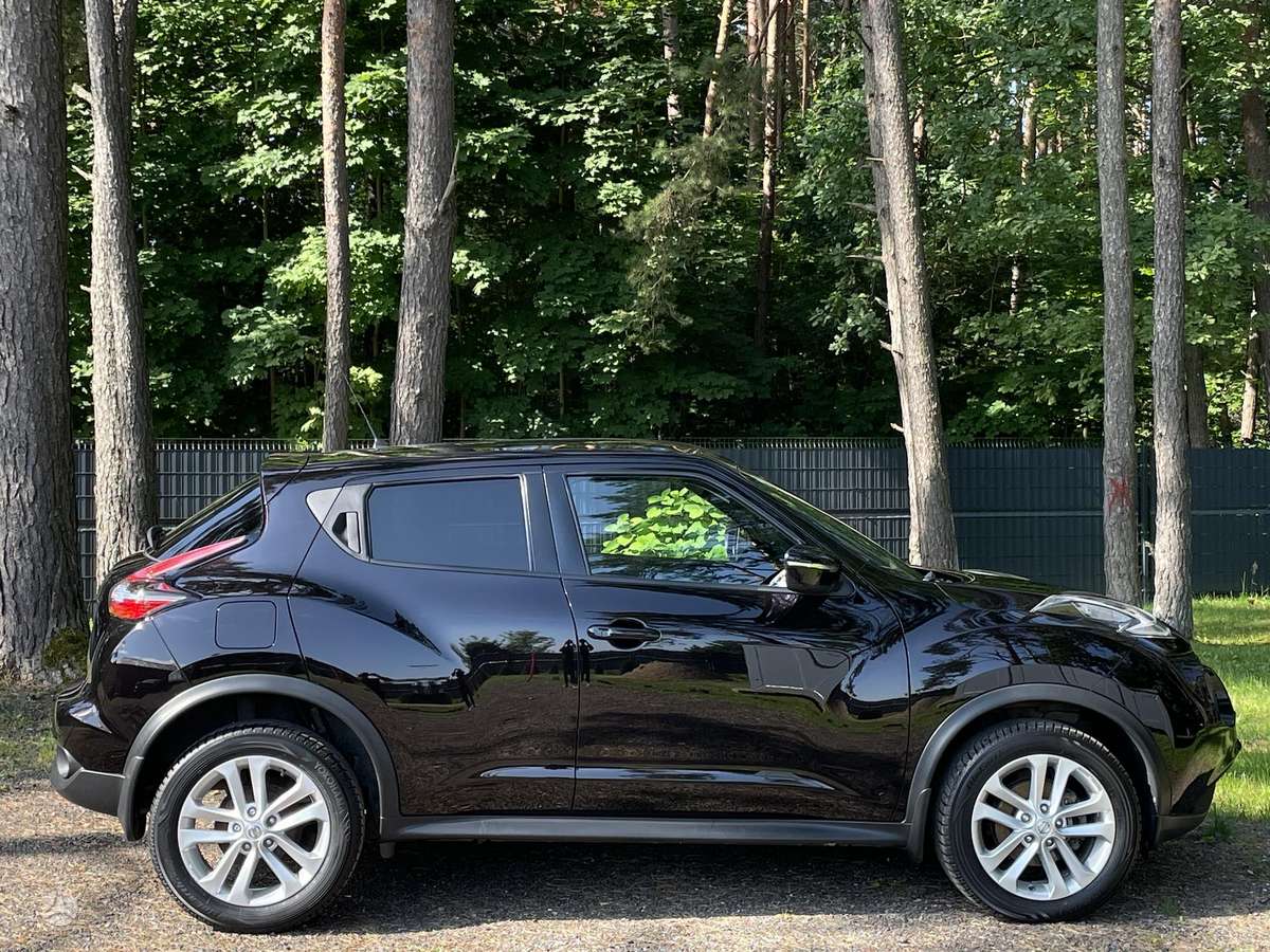 Nissan Juke, 1.2 l., Внедорожник / Кроссовер