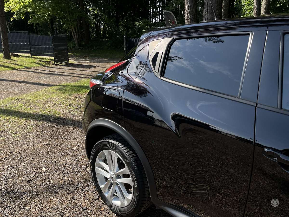 Nissan Juke, 1.2 l., Внедорожник / Кроссовер