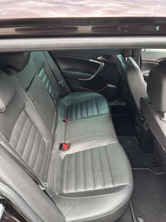 Opel Insignia, 2.0 l., Универсал