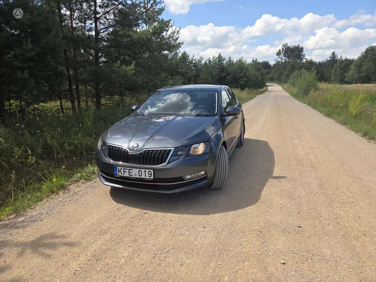 Škoda Octavia - 2