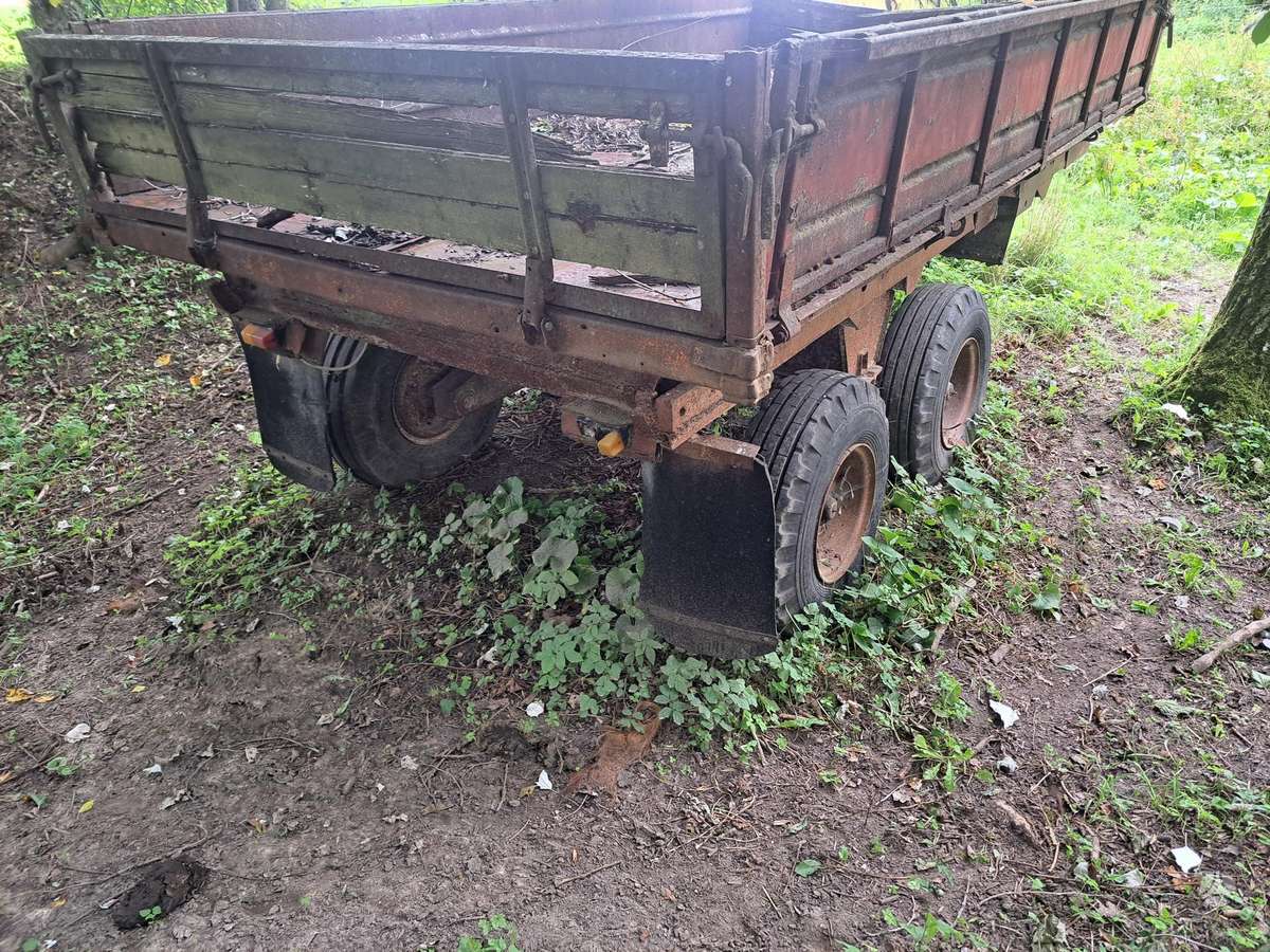 MTZ Verčiama, priekabos, puspriekabės