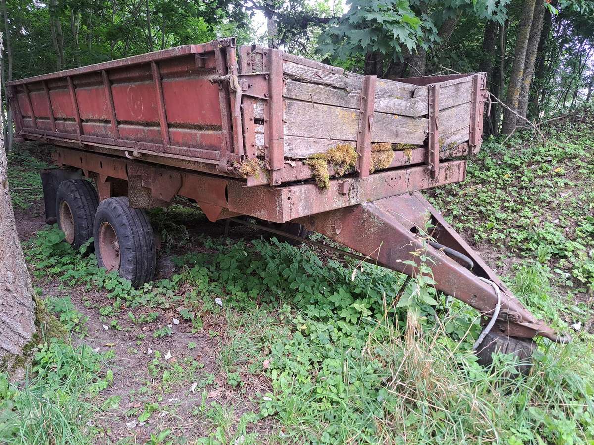 MTZ Verčiama, trailers, semitrailers