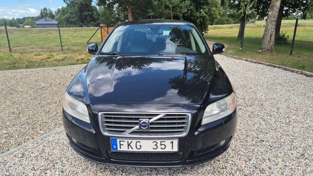 Volvo S80, 2.5 l., Седан
