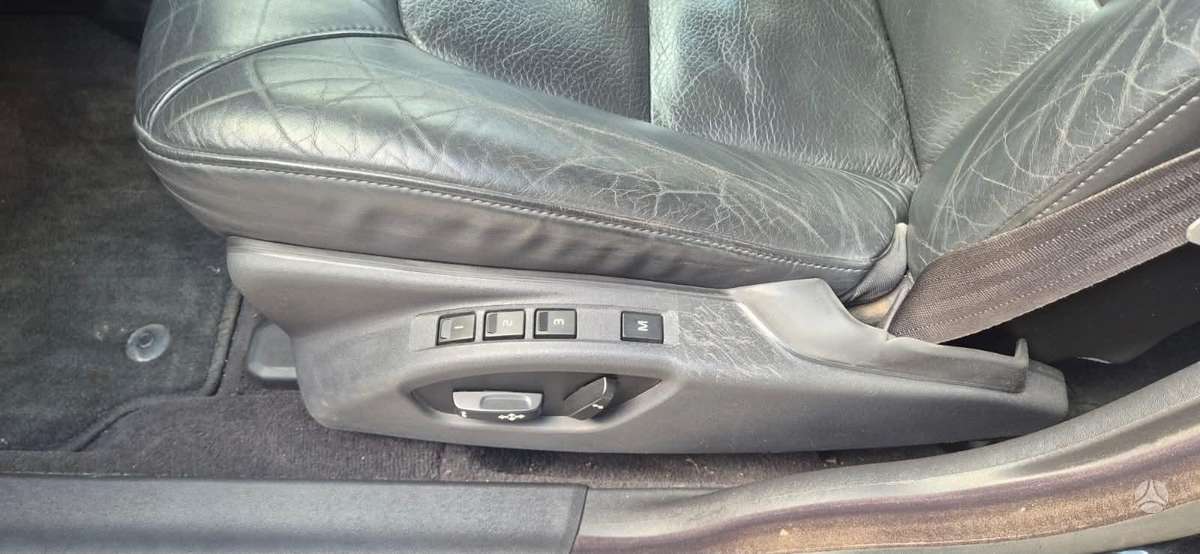 Volvo S80, 2.5 l., Седан